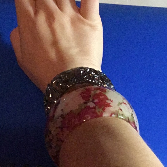 Assorted Cuff Bracelets - Picture 4 of 4